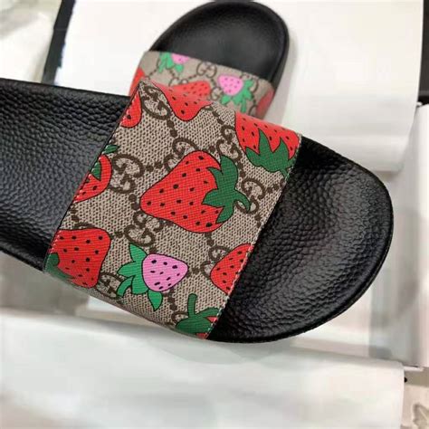 gucci strawberry slide
